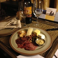 Full_pdx_allisonejones_olive8_hyatt_welcomeplate
