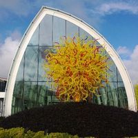 Full_sea_seattlefoodgeek_chihuly_yellow