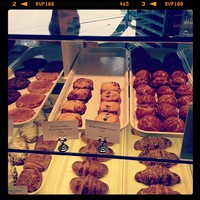 Full_sea_lovelylanvin_crumbleflake_pastries