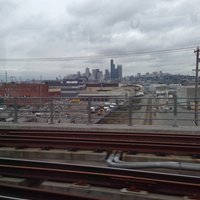 Full_lax_jennifer_brandt_tukwila_lightrail