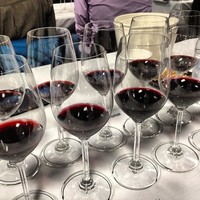 Full_sfo_rickbakas_centurylinkfieldevent_tastewa_wine_glasses