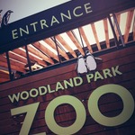 Infobox_vbc_markbusse_woodlandparkzoo_entrance